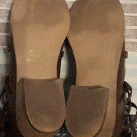 Womens  Booties - Picture 4 of 8